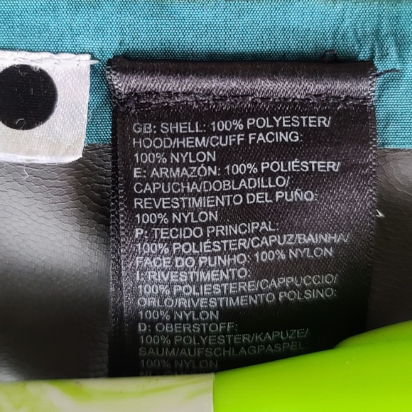 The North Face Women's Rain Jacket - Picture 6 of 7